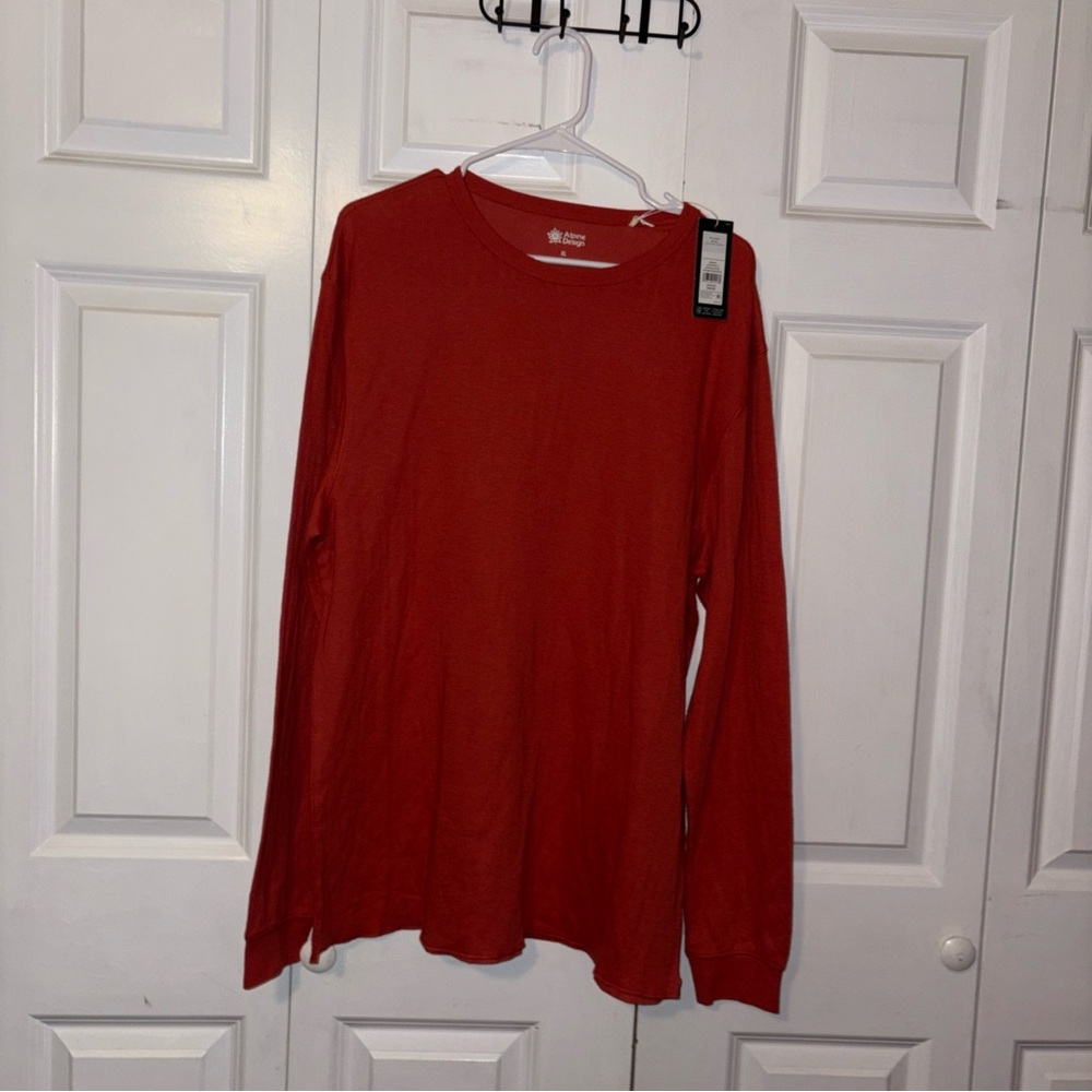 Alpine Design Men's Vibrant Red Long Sleeve Tee